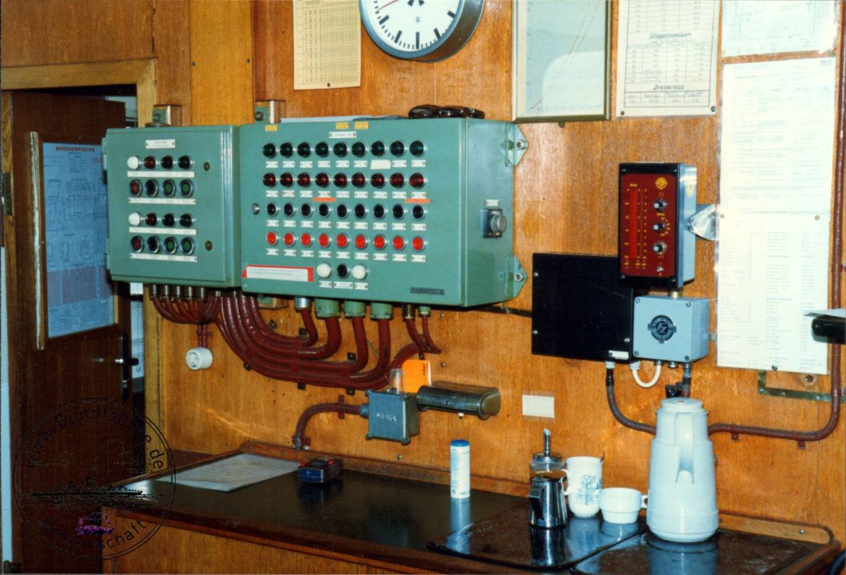 1996 12 20 54 1 202 Bruecke cut