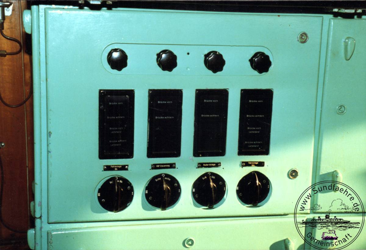 1996 12 20 54 1 309 Bruecke cut