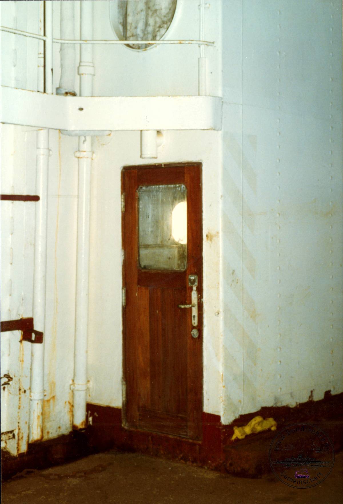 1996 12 22 58 1 309 Eisenbahndeck Decksstore Stb cut