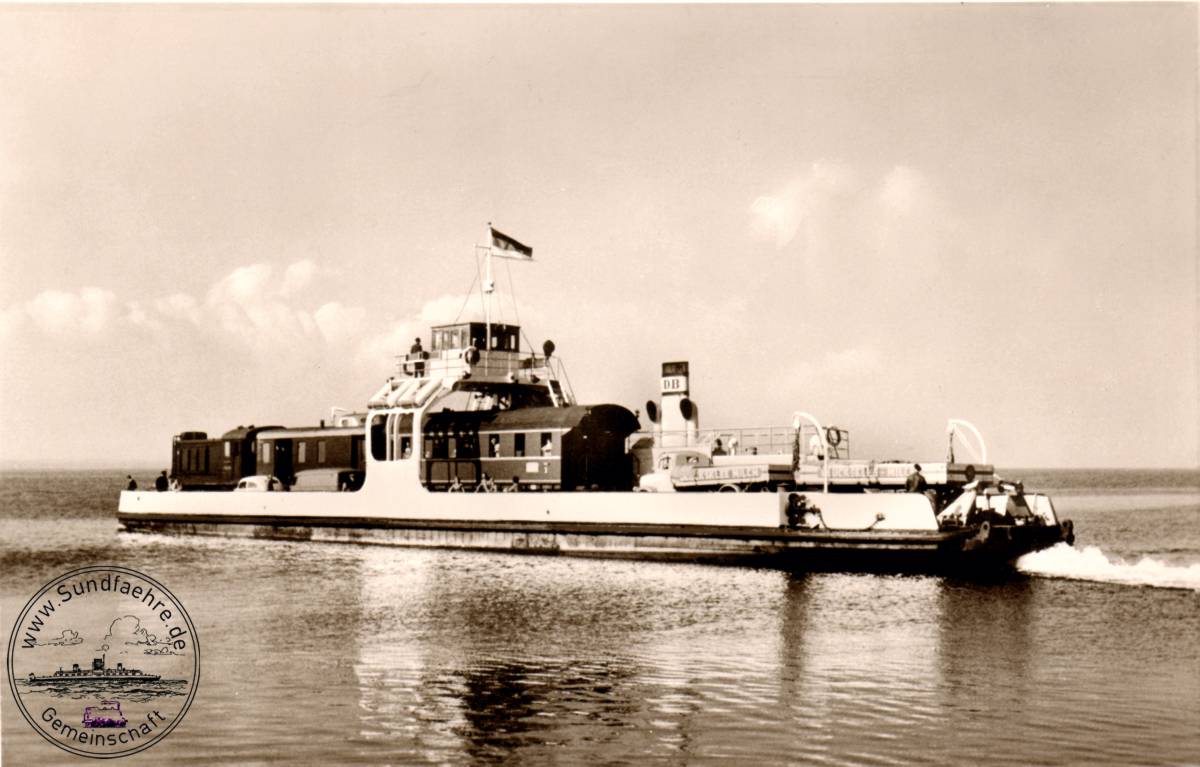 PK Nr 24 Aufnahme und Verlag L Willbrandt Burg a F Ostseebad Burg Fehmarnsunf Faehere