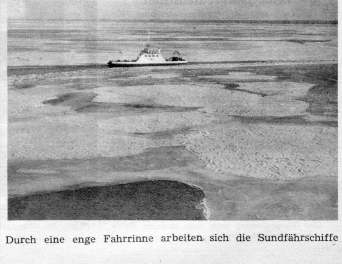 1963 02 05 FOTO Eisfahrt Sundfähre Schleswig Holstein sw