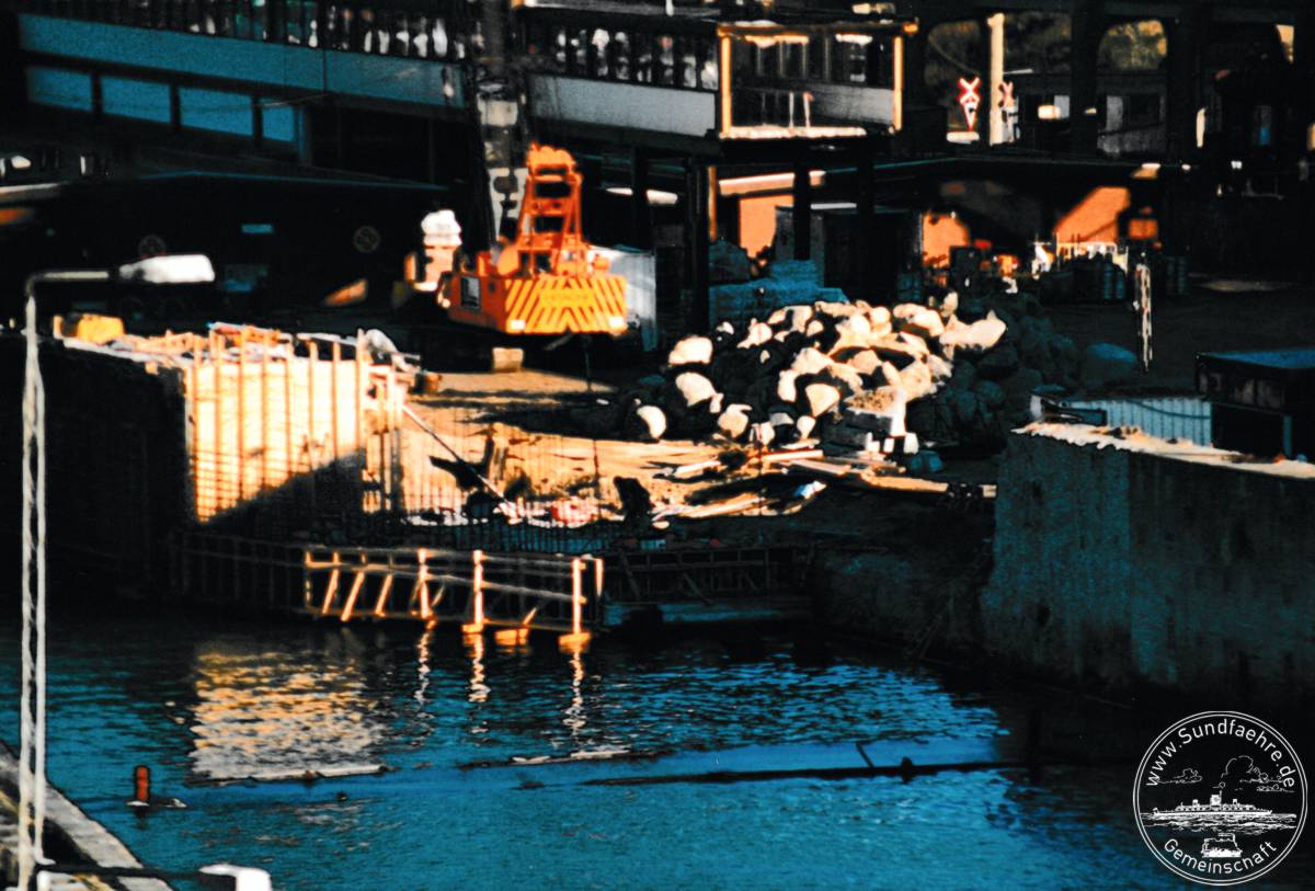 1997 11 08 130 1 308 Faehrbett2 Rødby Havn 0040