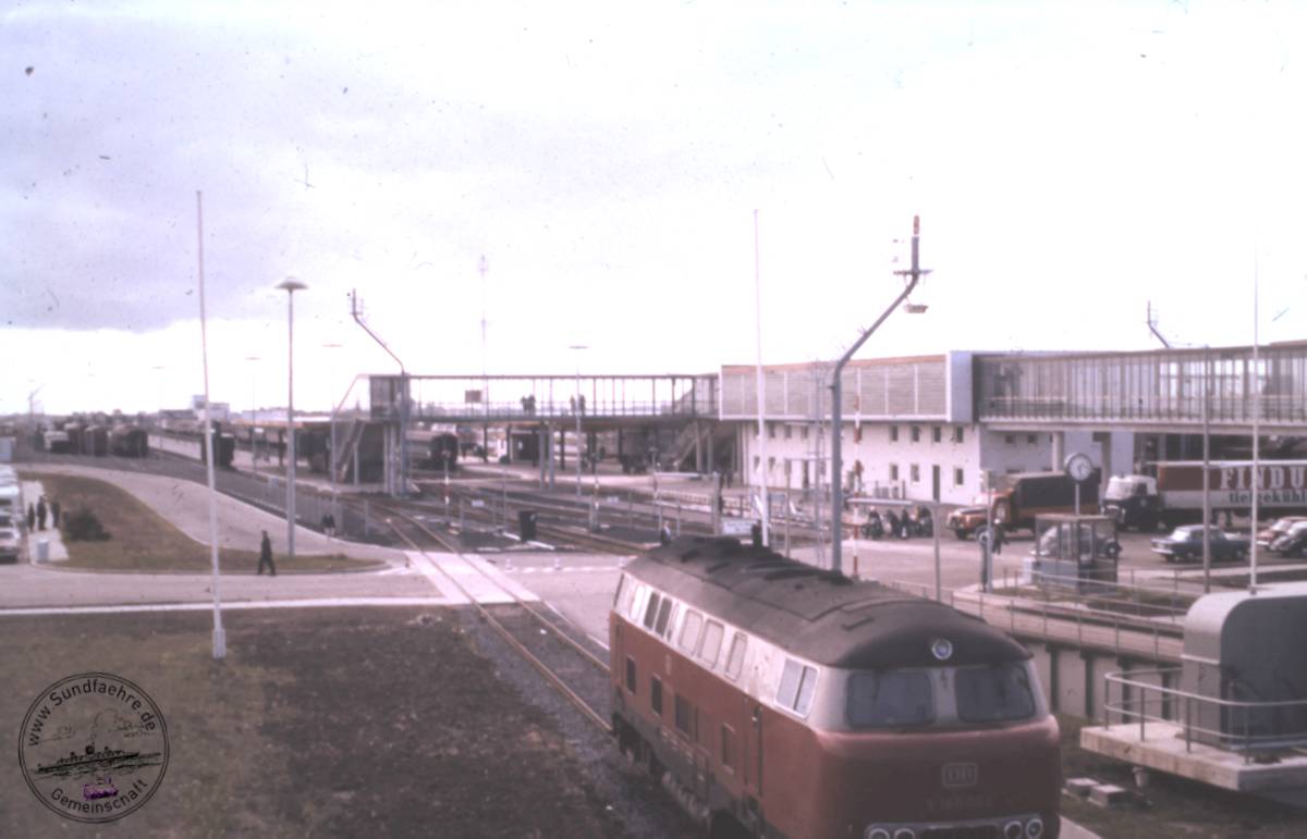 1963 07 11 oestl Bahnhofskopf in Betrieb