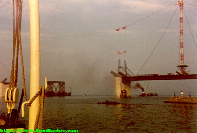 1962-06_Hilfstragwerk_auf_Sundbruecke_von_Faehre_aus